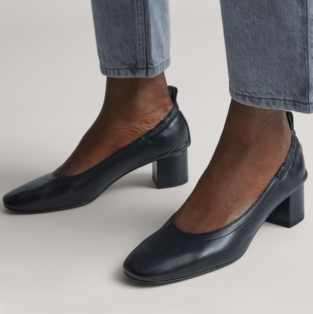Everlane Black Leather Day Heel Pumps sz 7.5